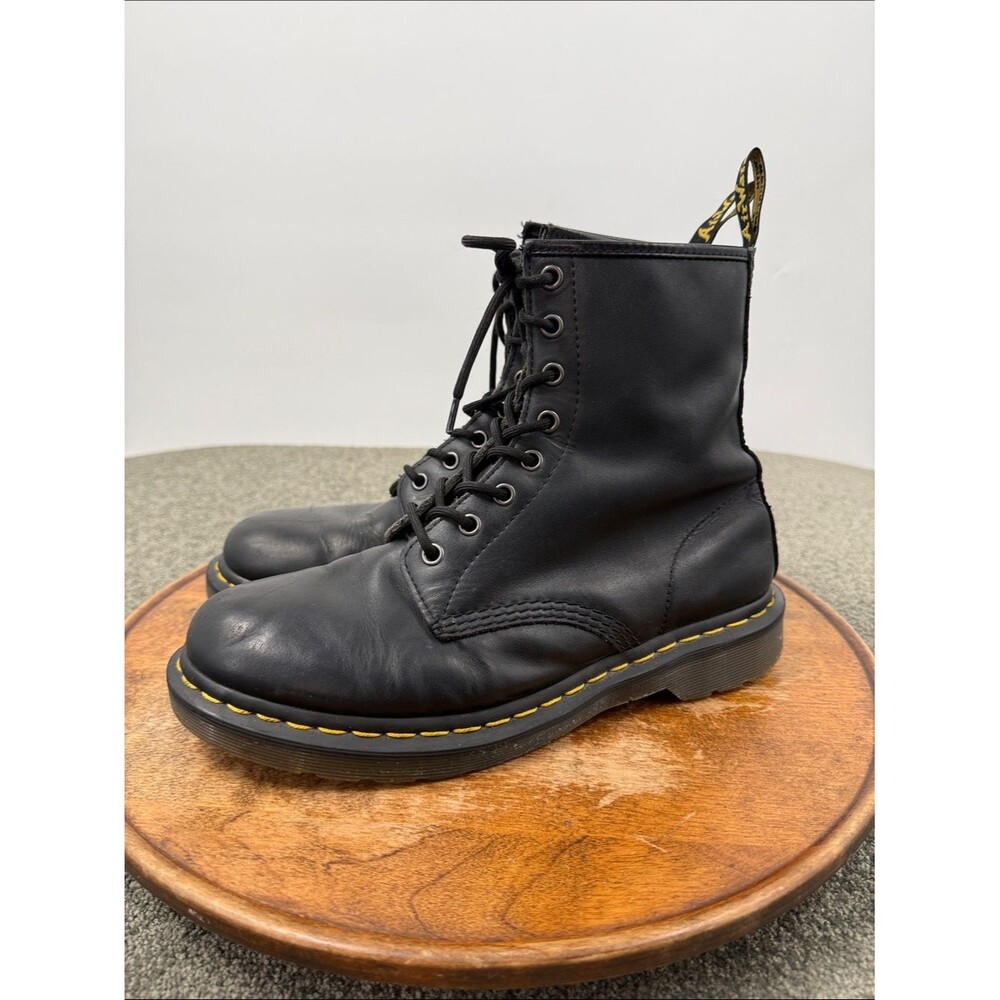 Dr Martens Boots Wm 10 Black Leather Lace-Up Combat 8 Eye AirWair DM Docs